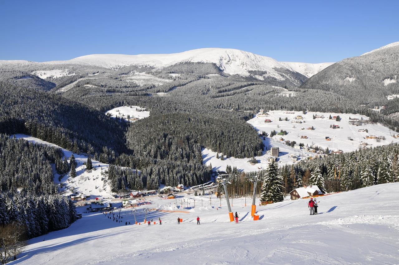 Apartmany Firn Pec pod Sněžkou Buitenkant foto