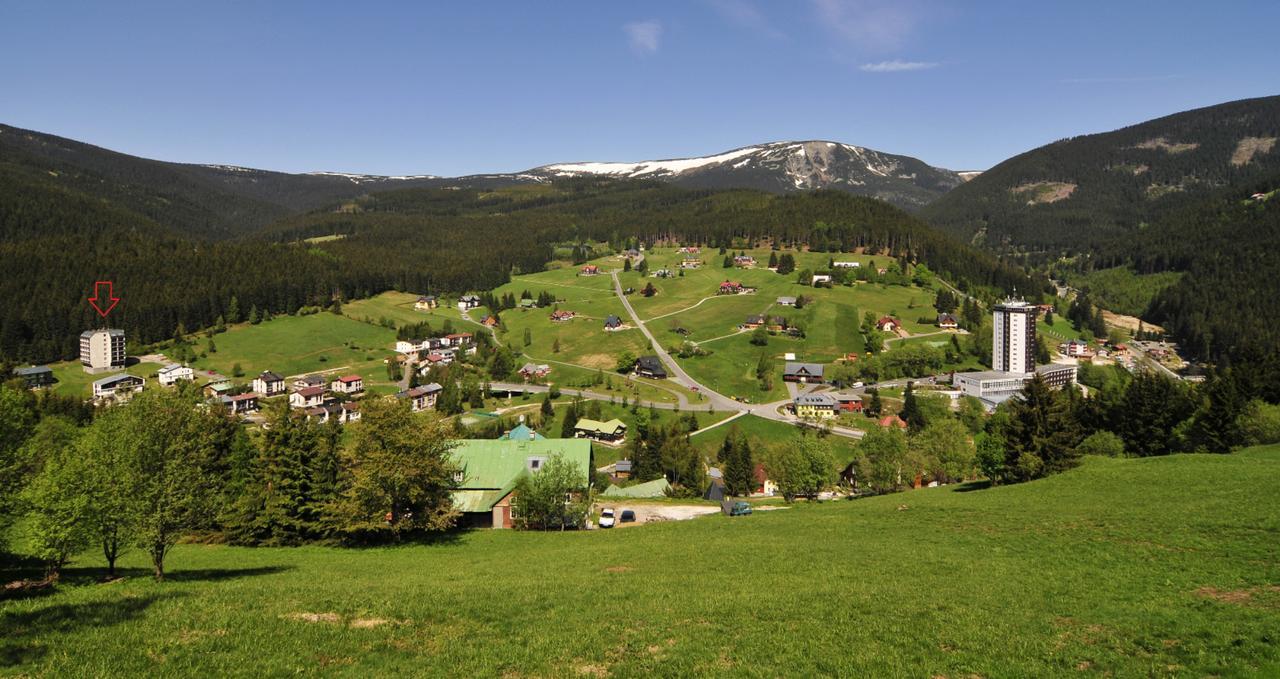 Apartmany Firn Pec pod Sněžkou Buitenkant foto
