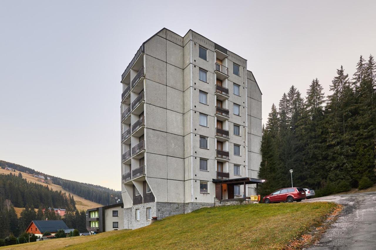 Apartmany Firn Pec pod Sněžkou Buitenkant foto