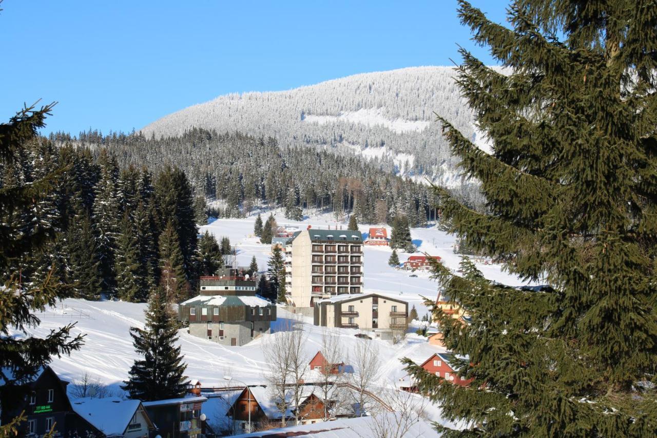 Apartmany Firn Pec pod Sněžkou Buitenkant foto